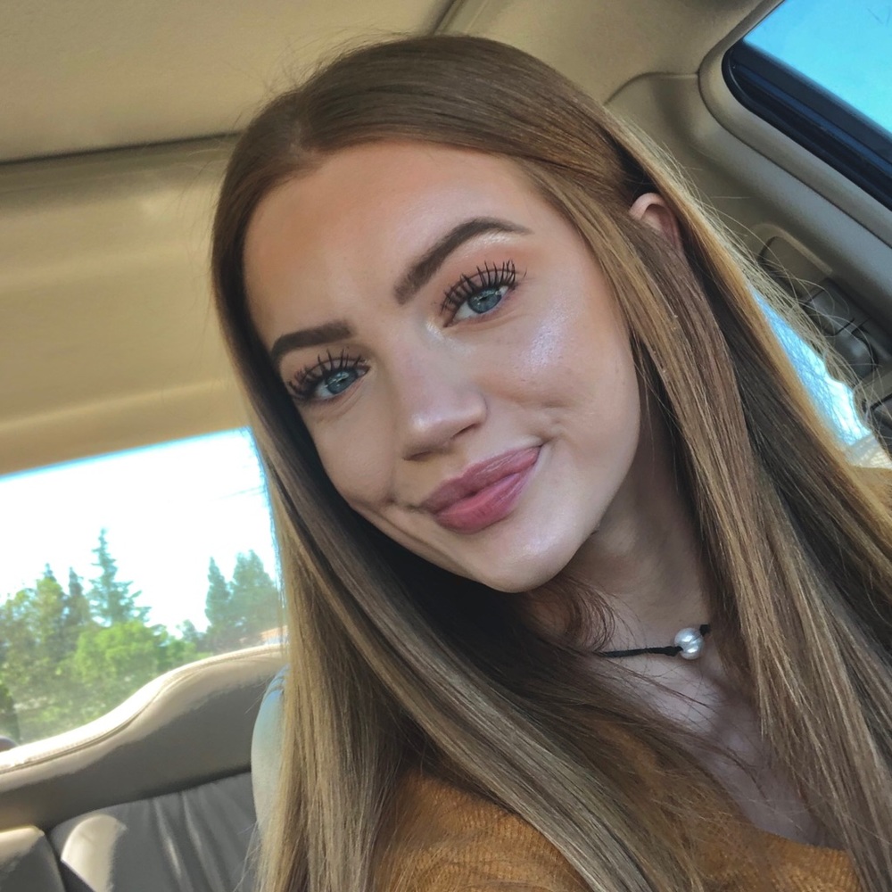 Meet your Posher, Zoe